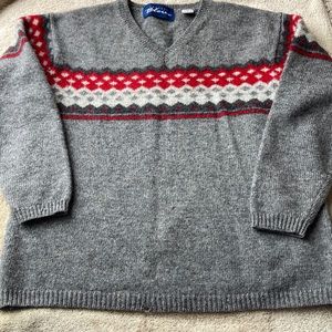 Express Bleus Sweater. Vintage. 100% Wool. Vneck Gray w/red winter strip. Size M